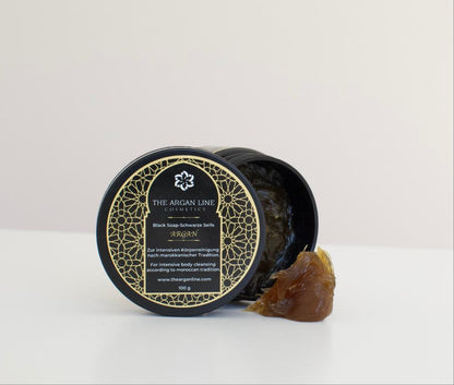 Schwarze seife black soap argan von the argan line